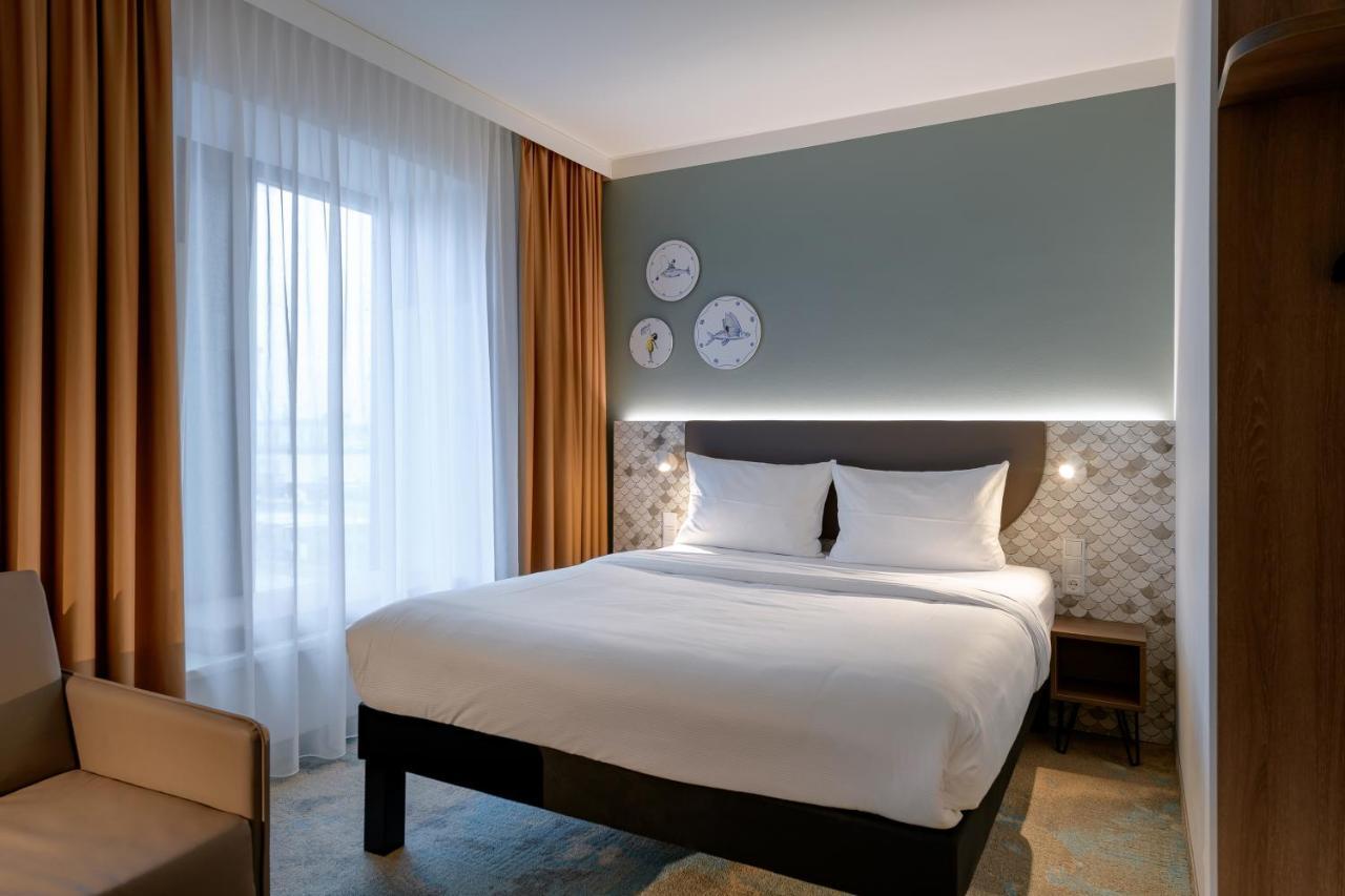 Ibis Styles Kiel City Exterior foto