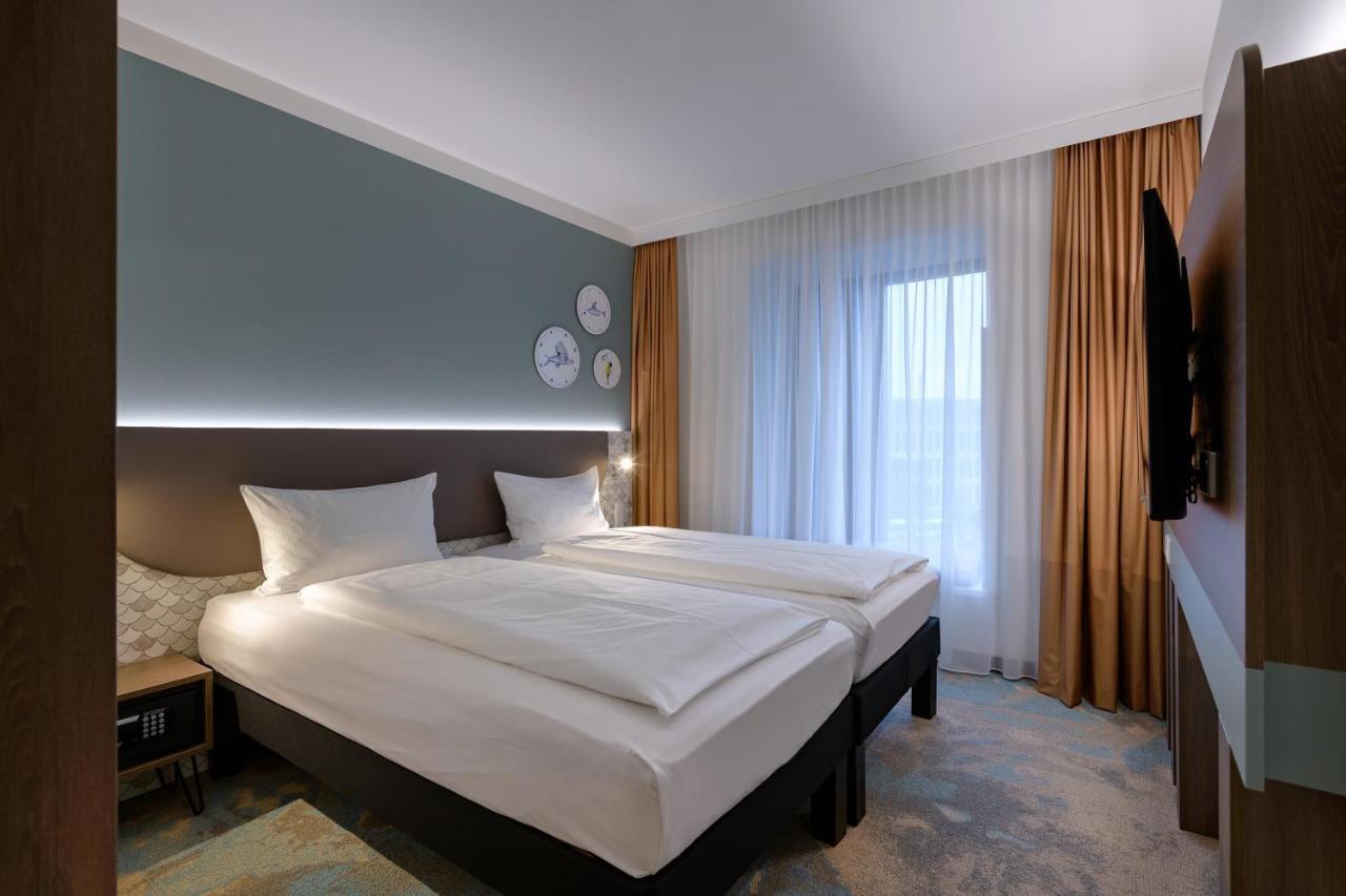 Ibis Styles Kiel City Exterior foto