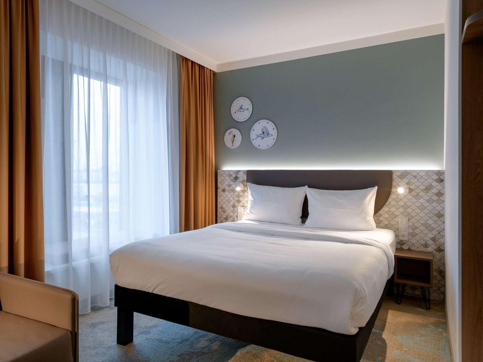 Ibis Styles Kiel City Exterior foto